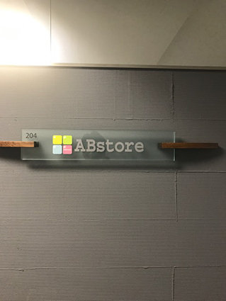 AB STOREルームサイン.JPG